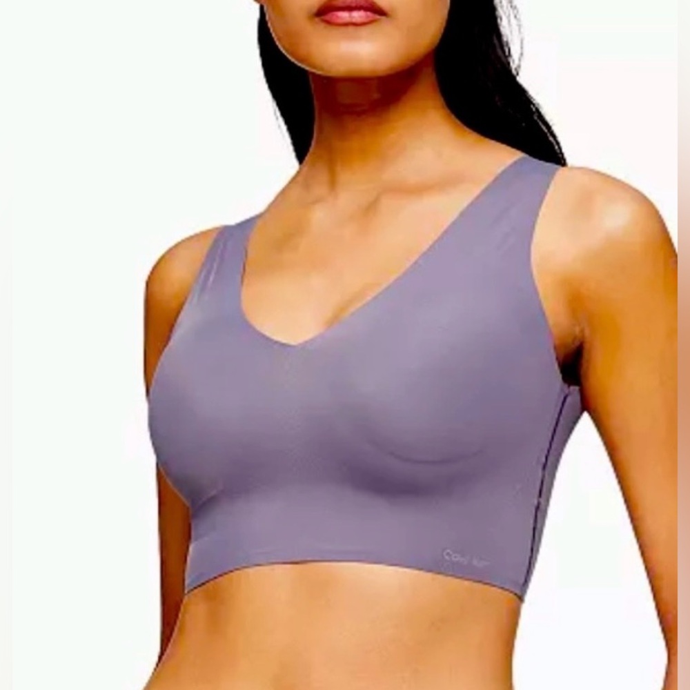 Calvin Klein Invisibles Lightly Lined V-Neck Bralette